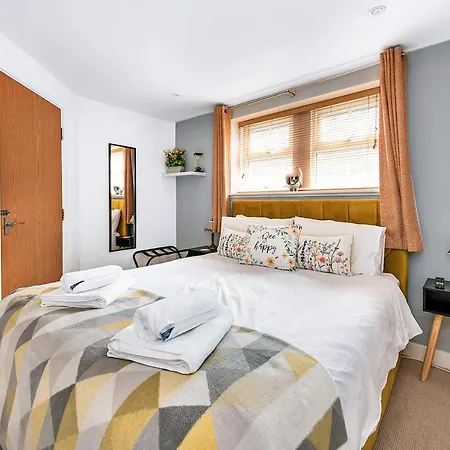 Finest Retreats - Mowbray Harrogate